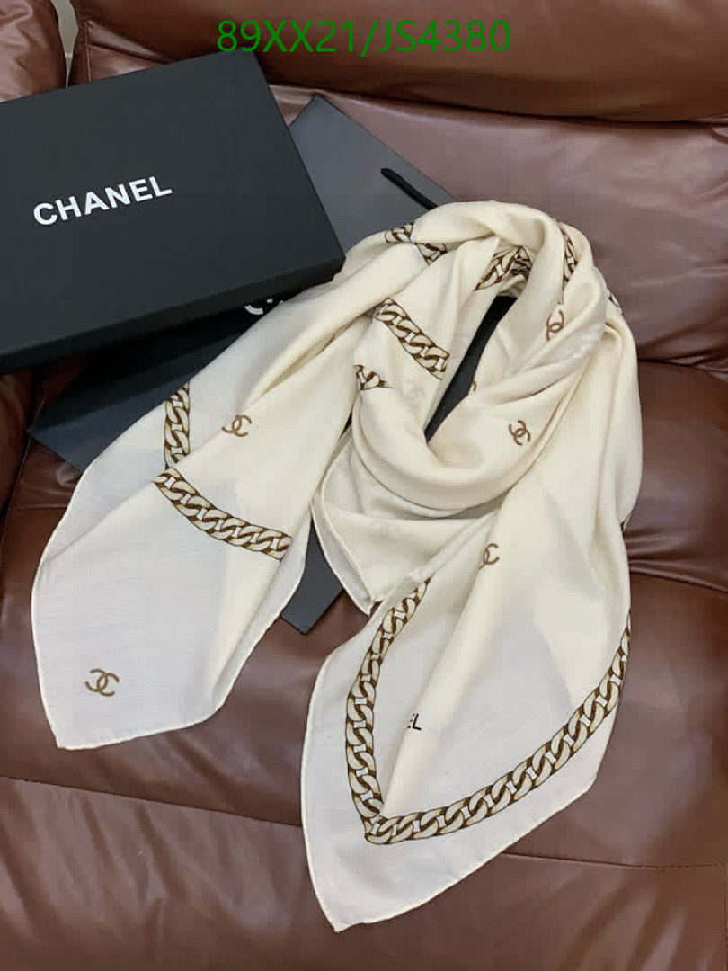 Chanel-Scarf Code: JS4380 $: 89USD