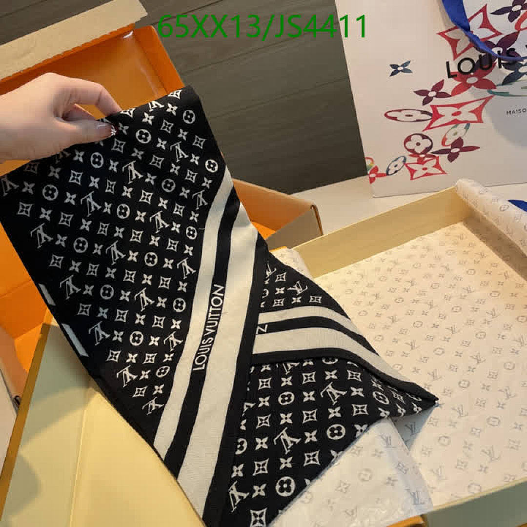 LV-Scarf Code: JS4411 $: 65USD