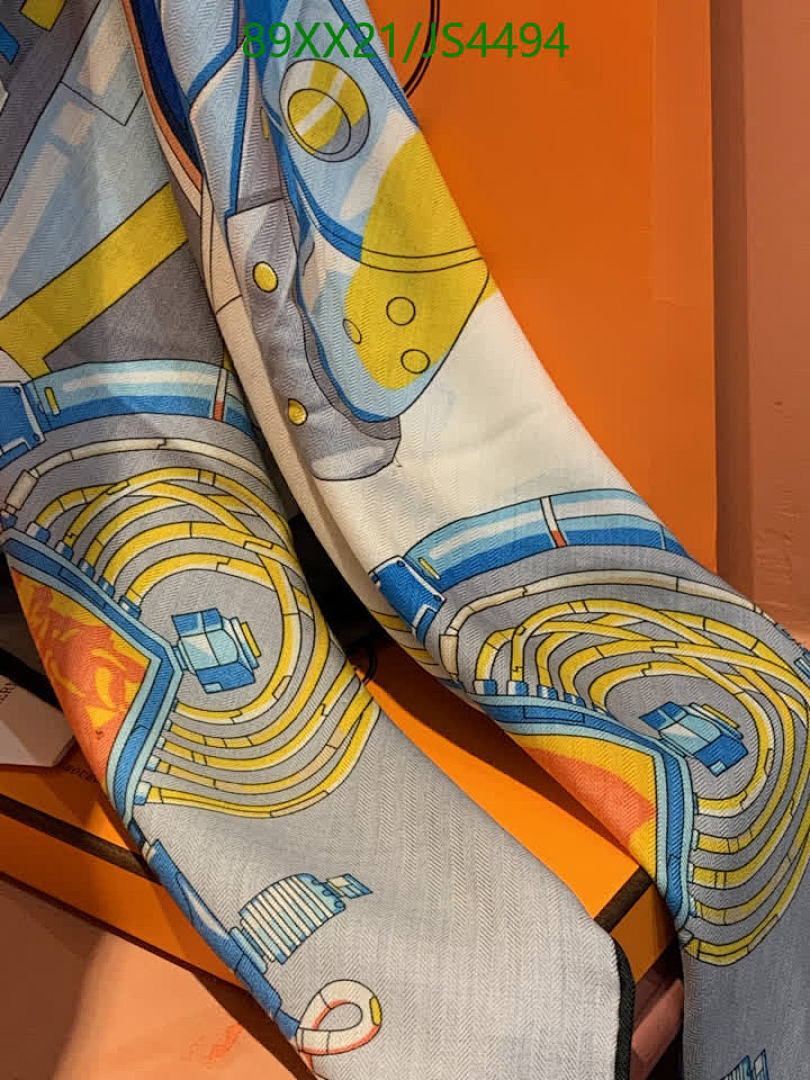 Hermes-Scarf Code: JS4494 $: 89USD