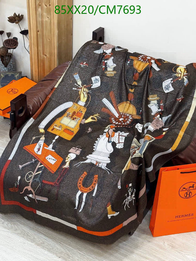Hermes-Scarf Code: CM7693 $: 85USD