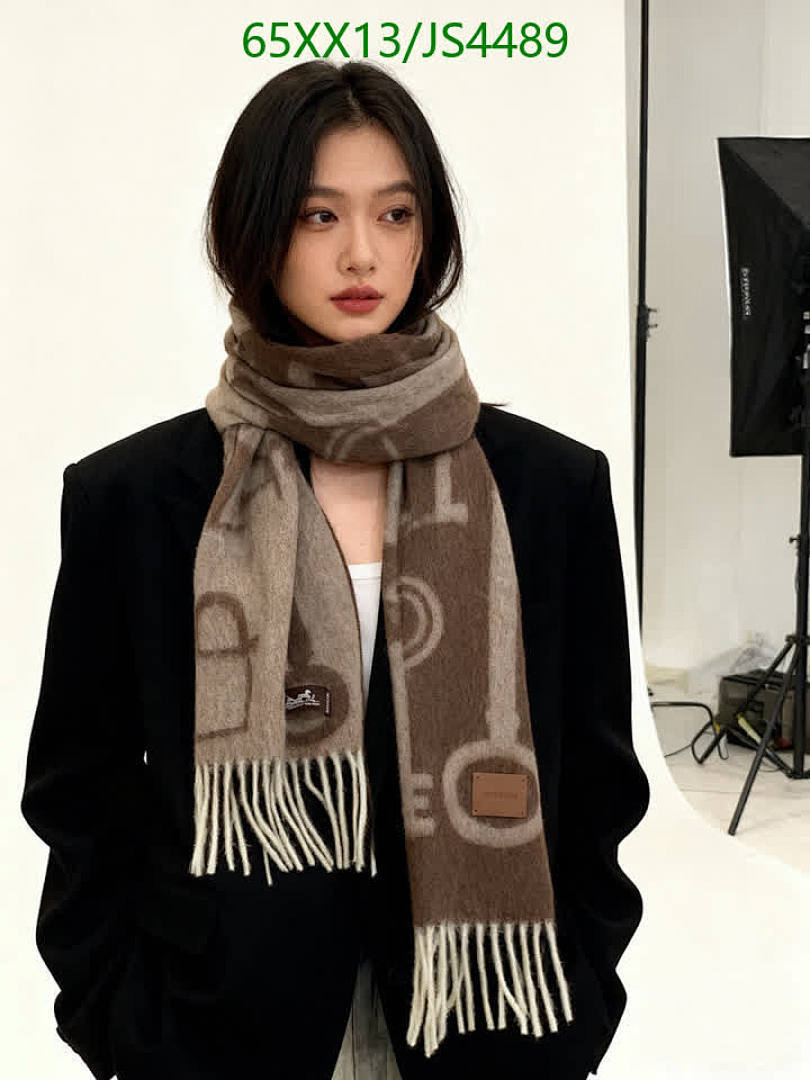 Hermes-Scarf Code: JS4489 $: 65USD