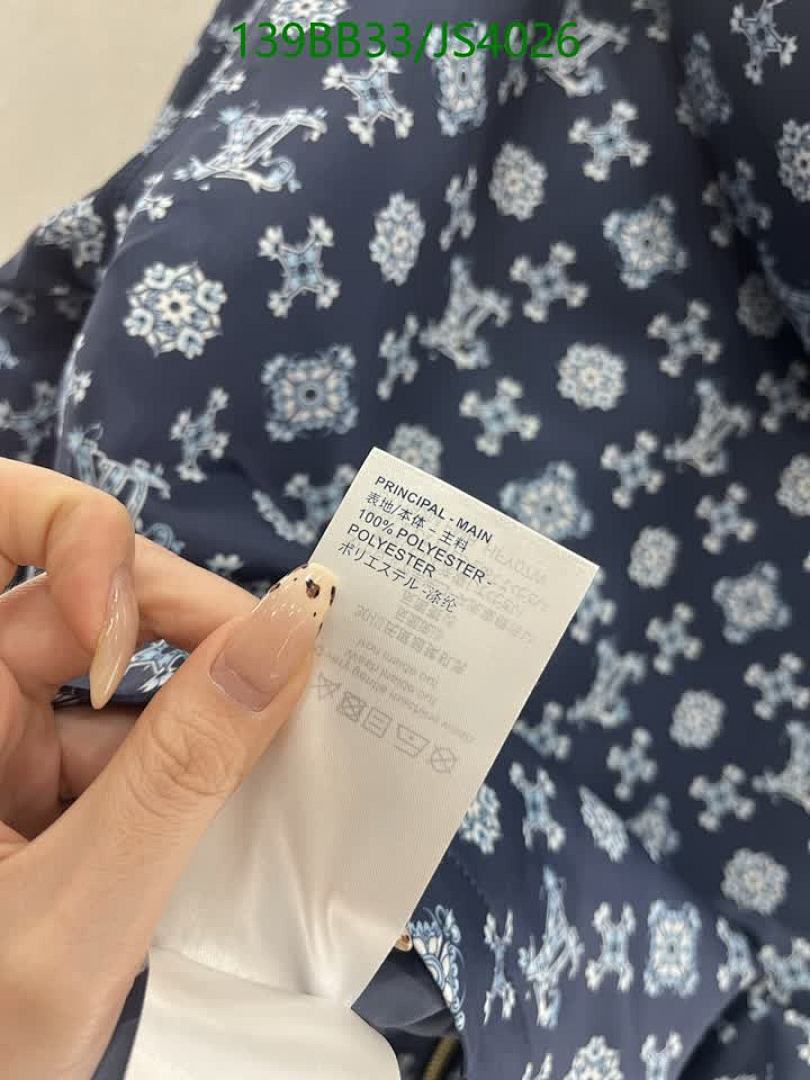 LV-Clothing Code: JS4026 $: 139USD