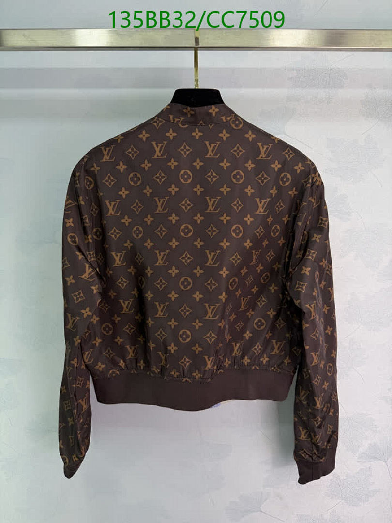 LV-Clothing Code: CC7509 $: 135USD