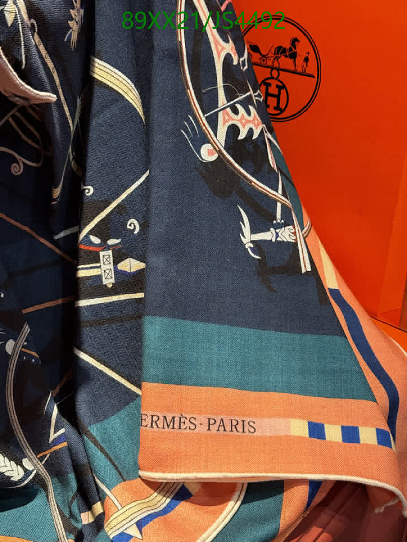 Hermes-Scarf Code: JS4492 $: 89USD