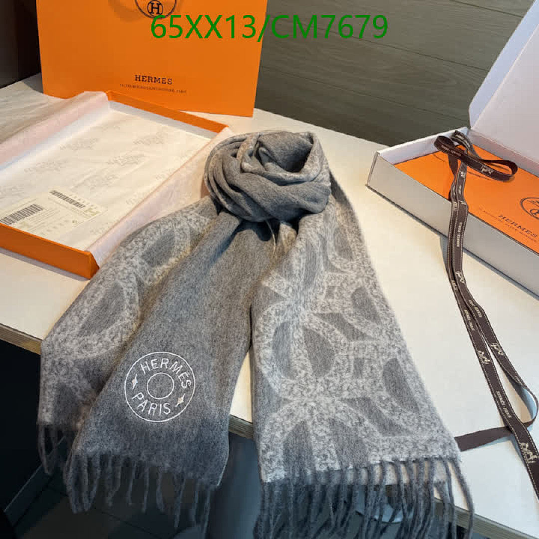 Hermes-Scarf Code: CM7679 $: 65USD