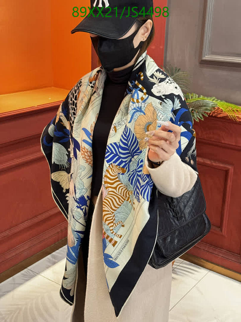 Hermes-Scarf Code: JS4498 $: 89USD