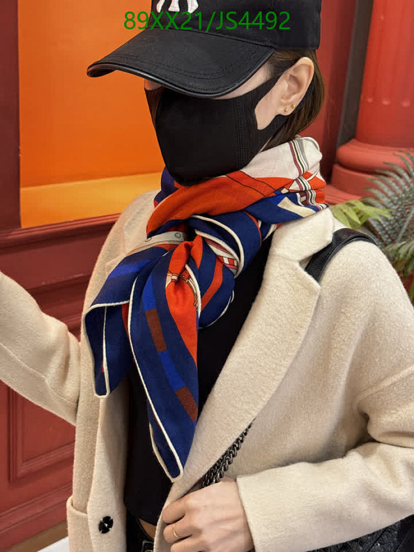 Hermes-Scarf Code: JS4492 $: 89USD