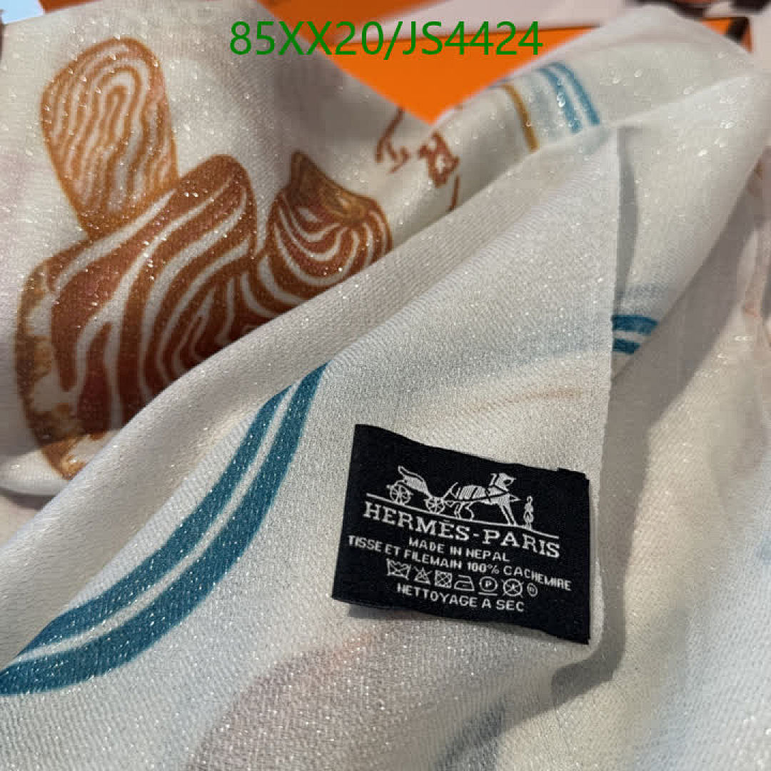 LV-Scarf Code: JS4424 $: 85USD