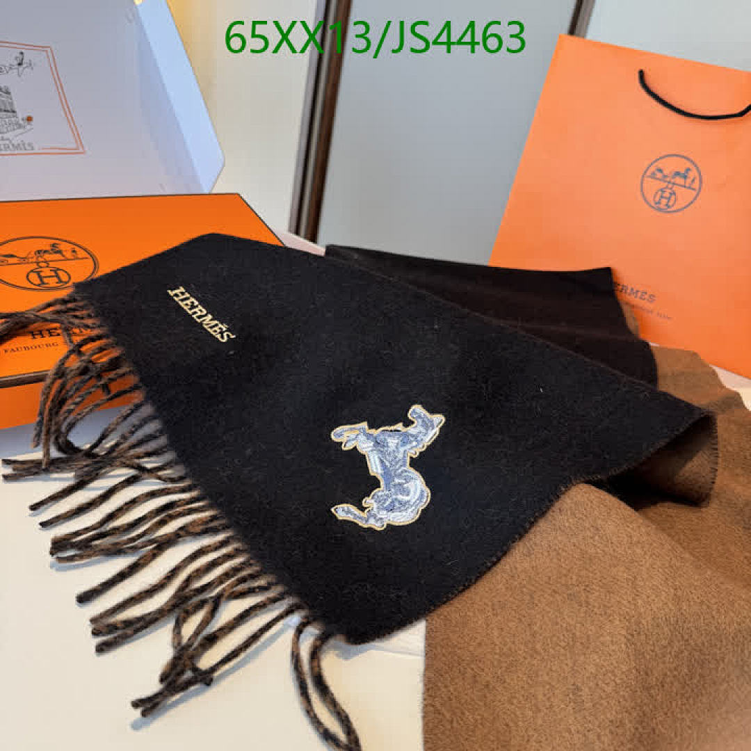 Hermes-Scarf Code: JS4463 $: 65USD