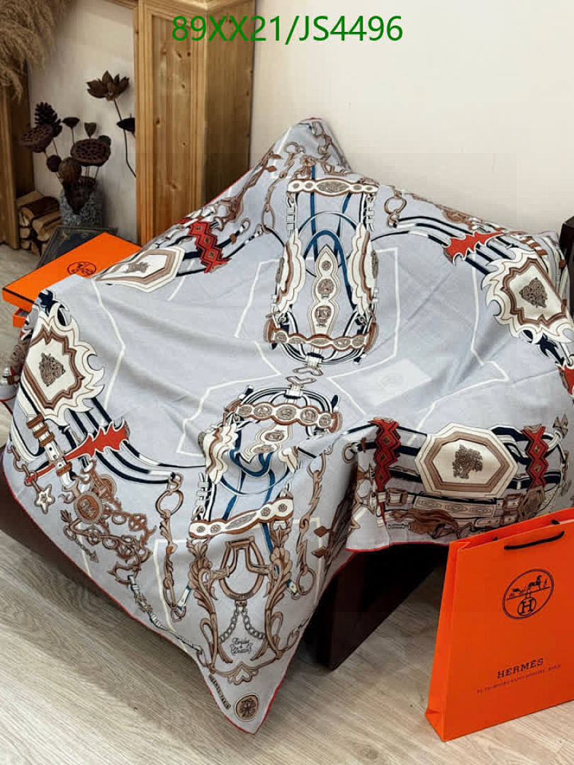 Hermes-Scarf Code: JS4496 $: 89USD