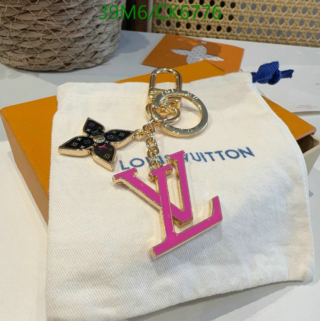 LV-Key pendant Code: CK6776 $: 39USD