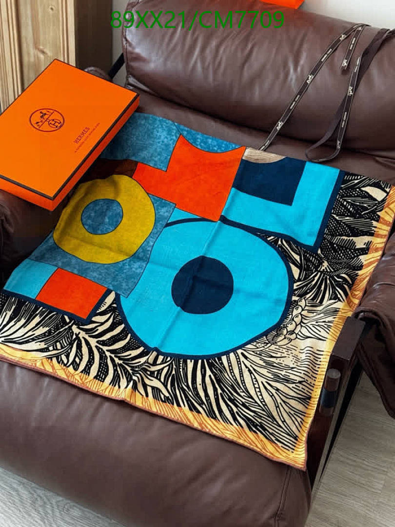 Hermes-Scarf Code: CM7709 $: 89USD