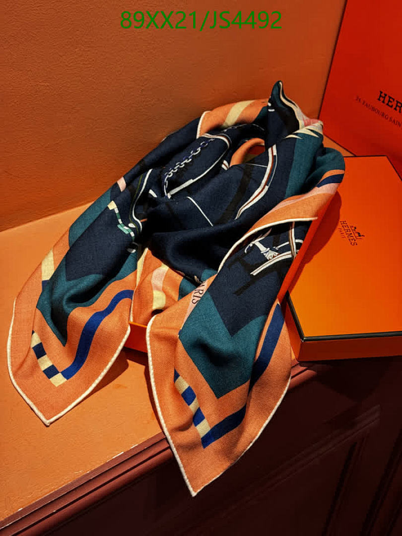 Hermes-Scarf Code: JS4492 $: 89USD