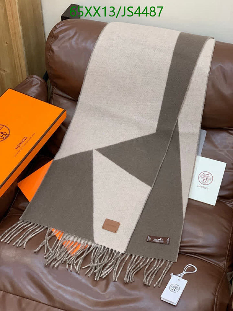 Hermes-Scarf Code: JS4487 $: 65USD
