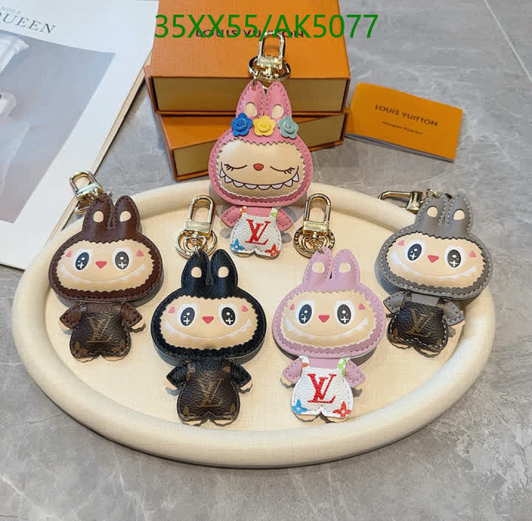 LV-Key pendant Code: AK5077 $: 35USD