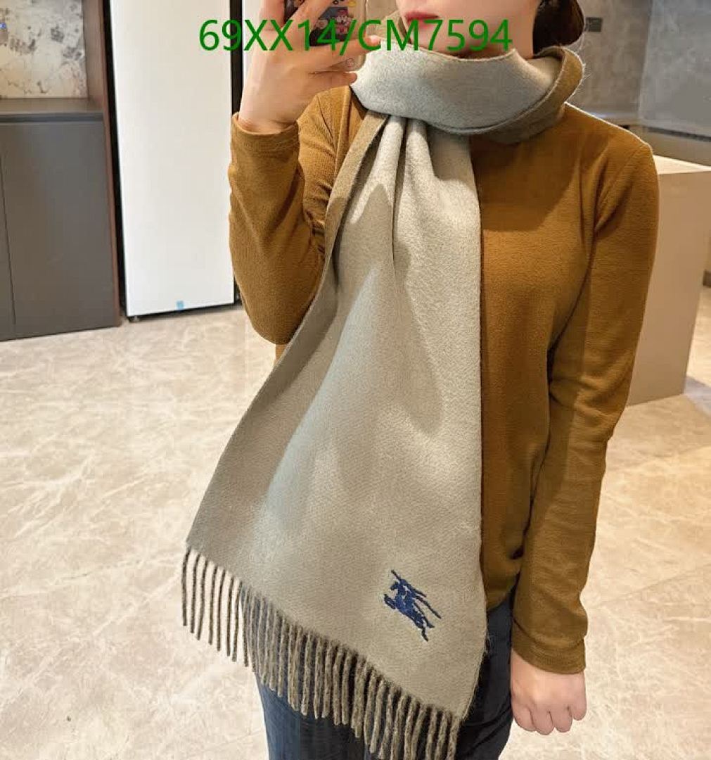 Burberry-Scarf Code: CM7594 $: 69USD