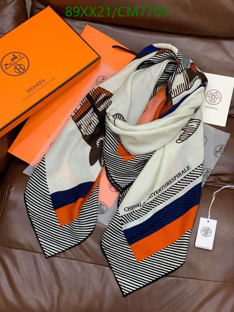 Hermes-Scarf Code: CM7705 $: 89USD