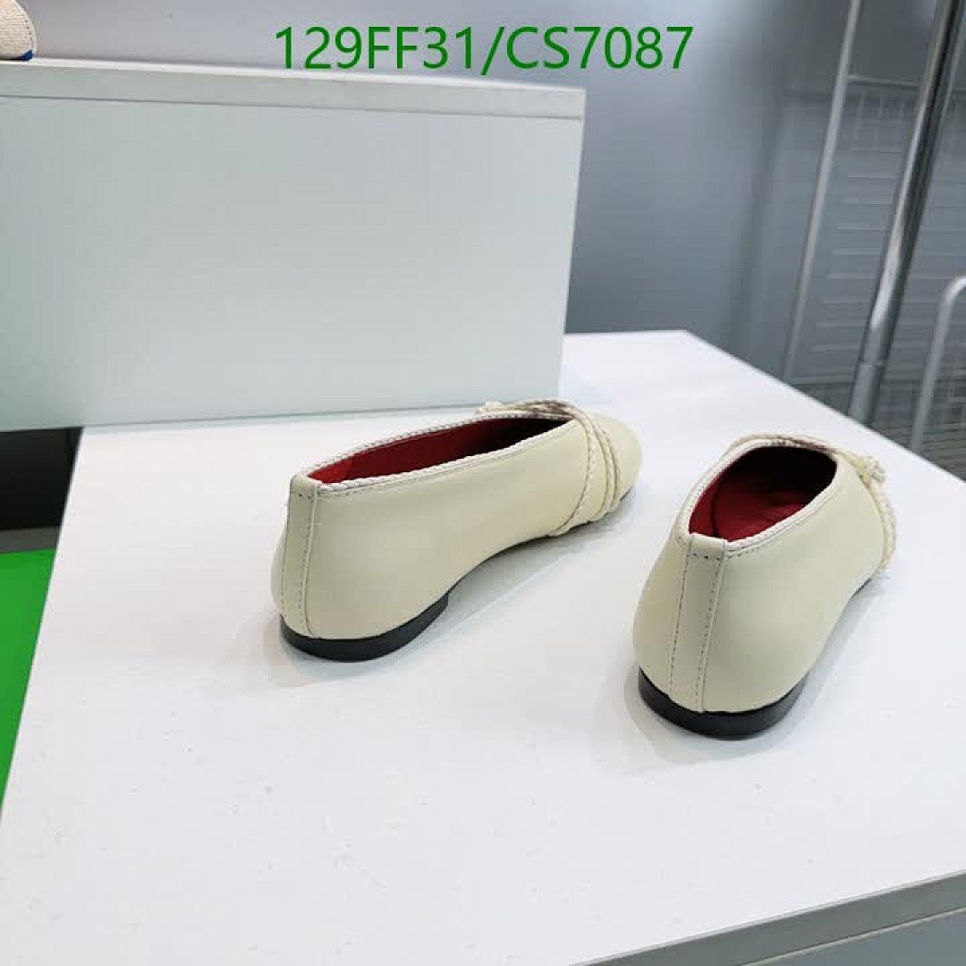 BV-Women Shoes Code: CS7087 $: 129USD