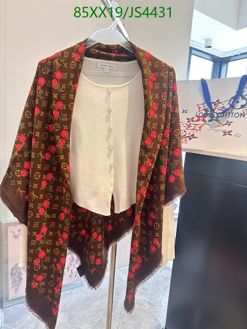 LV-Scarf Code: JS4431 $: 85USD