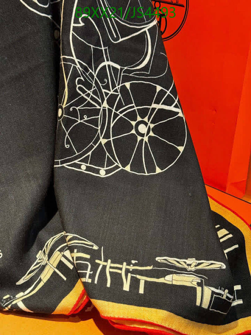 Hermes-Scarf Code: JS4493 $: 89USD