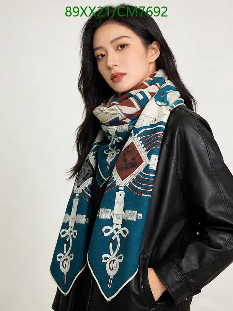 Hermes-Scarf Code: CM7692 $: 89USD