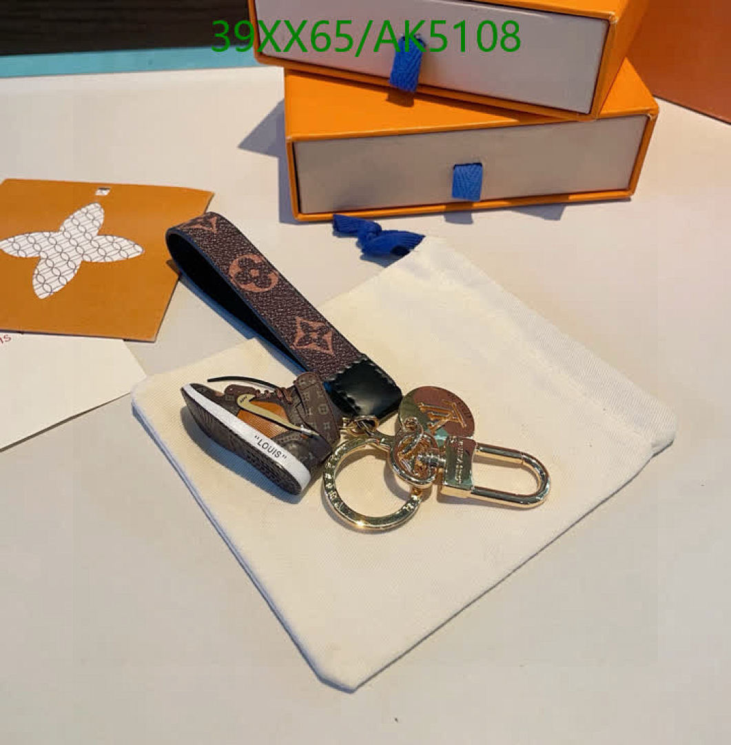 LV-Key pendant Code: AK5108 $: 39USD