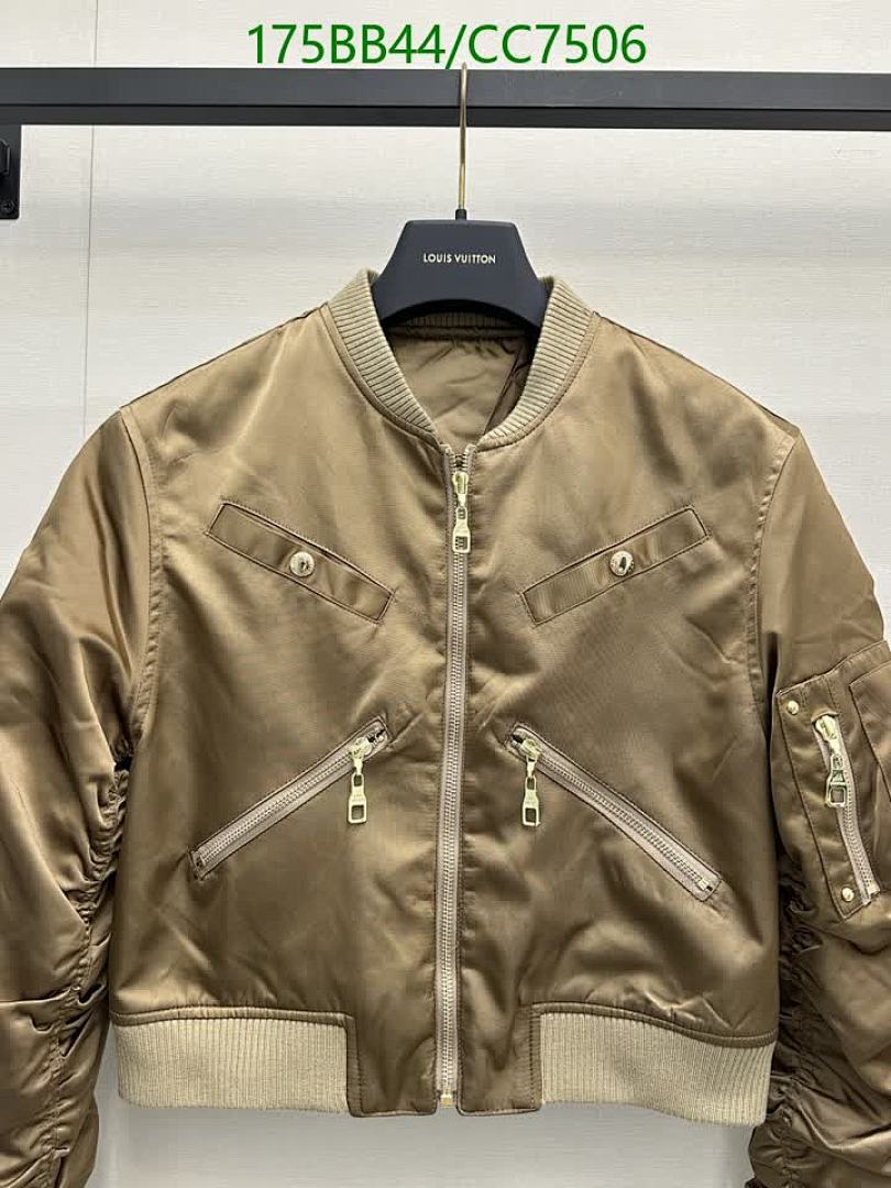 LV-Clothing Code: CC7506 $: 175USD