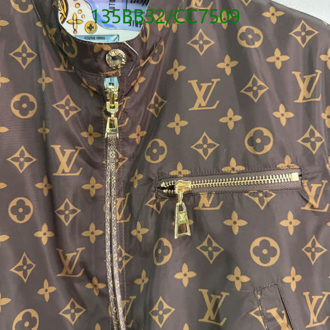 LV-Clothing Code: CC7509 $: 135USD