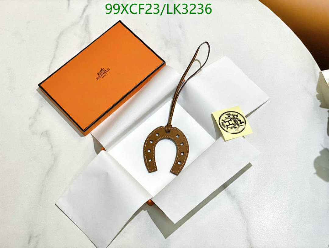 Hermes-Key pendant Code: LK3236 $: 99USD