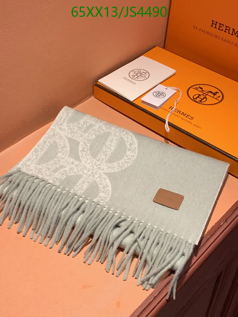 Hermes-Scarf Code: JS4490 $: 65USD