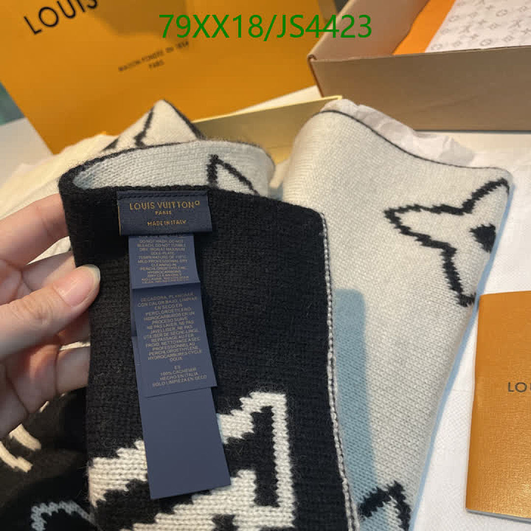 LV-Scarf Code: JS4423 $: 79USD