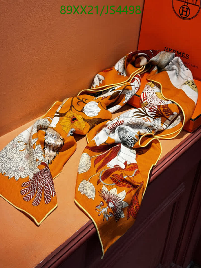 Hermes-Scarf Code: JS4498 $: 89USD