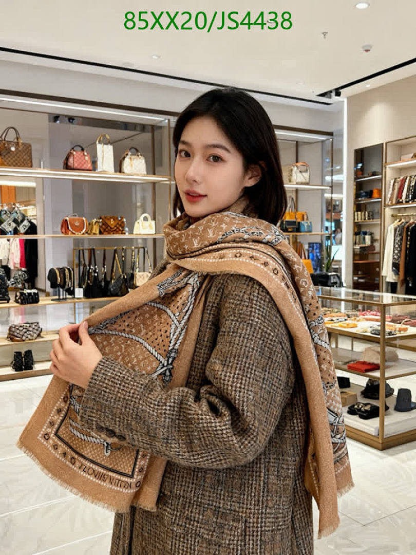 LV-Scarf Code: JS4438 $: 85USD