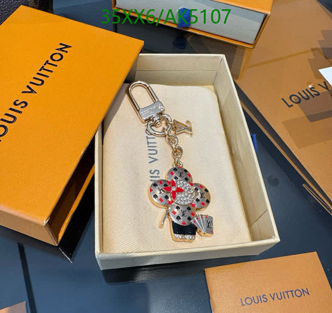 LV-Key pendant Code: AK5107 $: 35USD