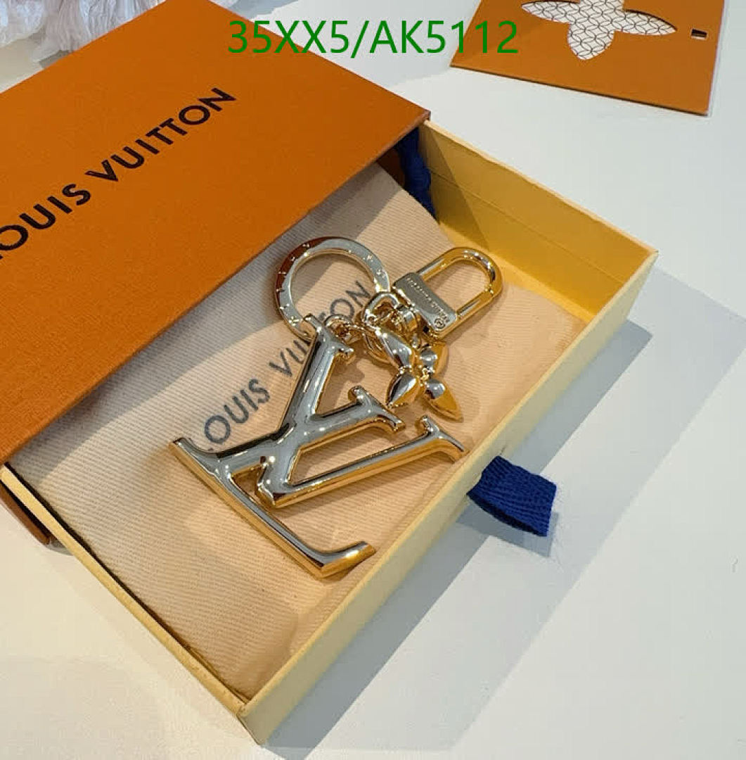 LV-Key pendant Code: AK5112 $: 35USD