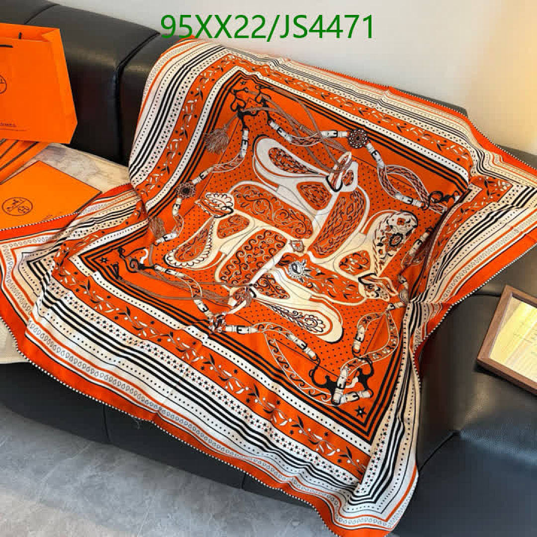 Hermes-Scarf Code: JS4471 $: 95USD