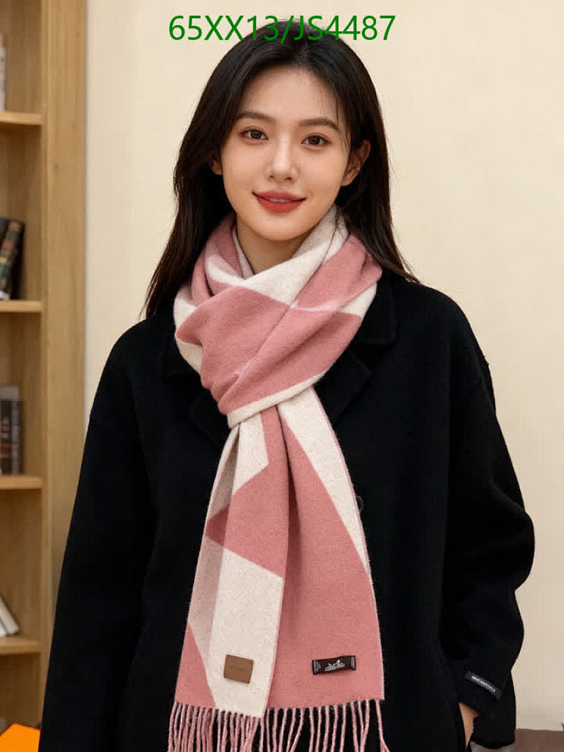 Hermes-Scarf Code: JS4487 $: 65USD