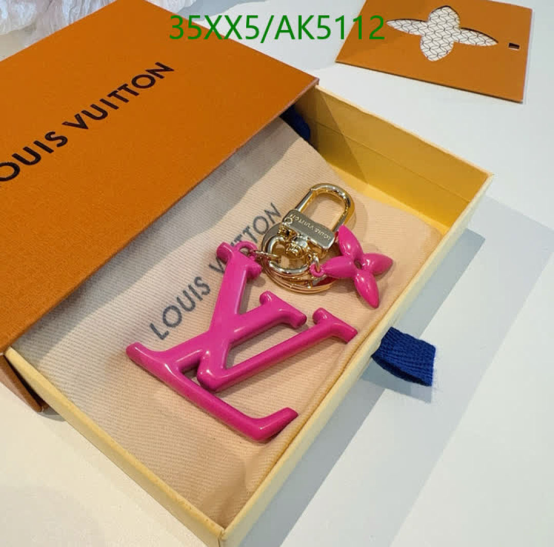LV-Key pendant Code: AK5112 $: 35USD