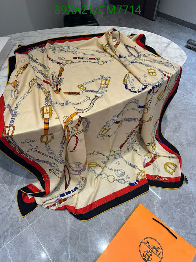 Hermes-Scarf Code: CM7714 $: 89USD