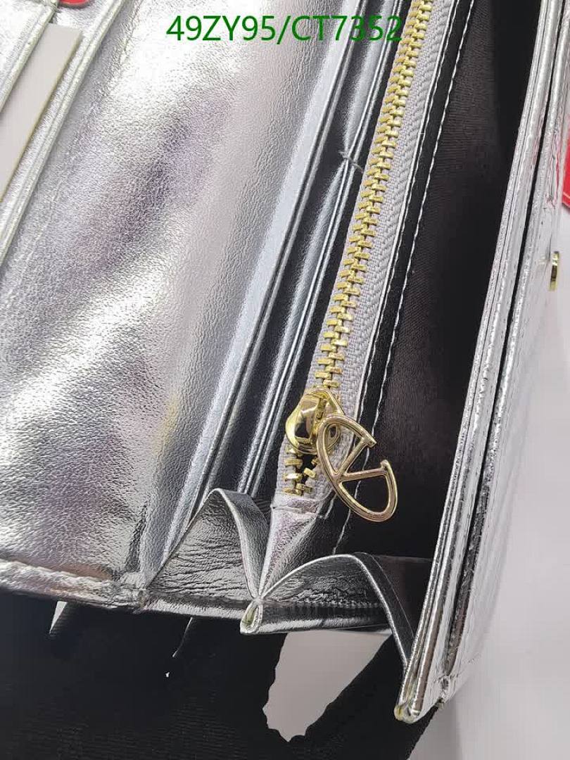 Valentino-Wallet-4A Quality Code: CT7352 $: 49USD