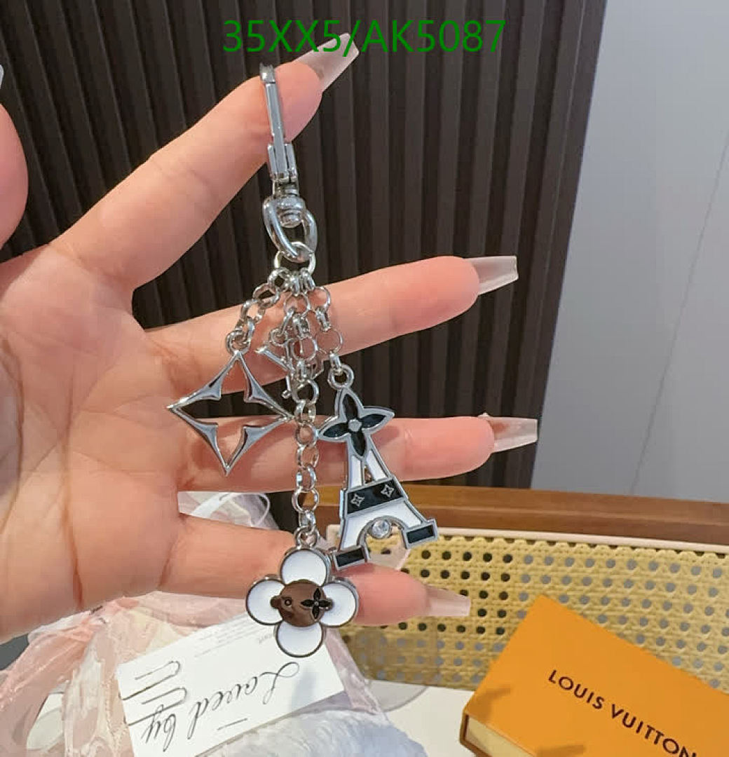 LV-Key pendant Code: AK5087 $: 35USD