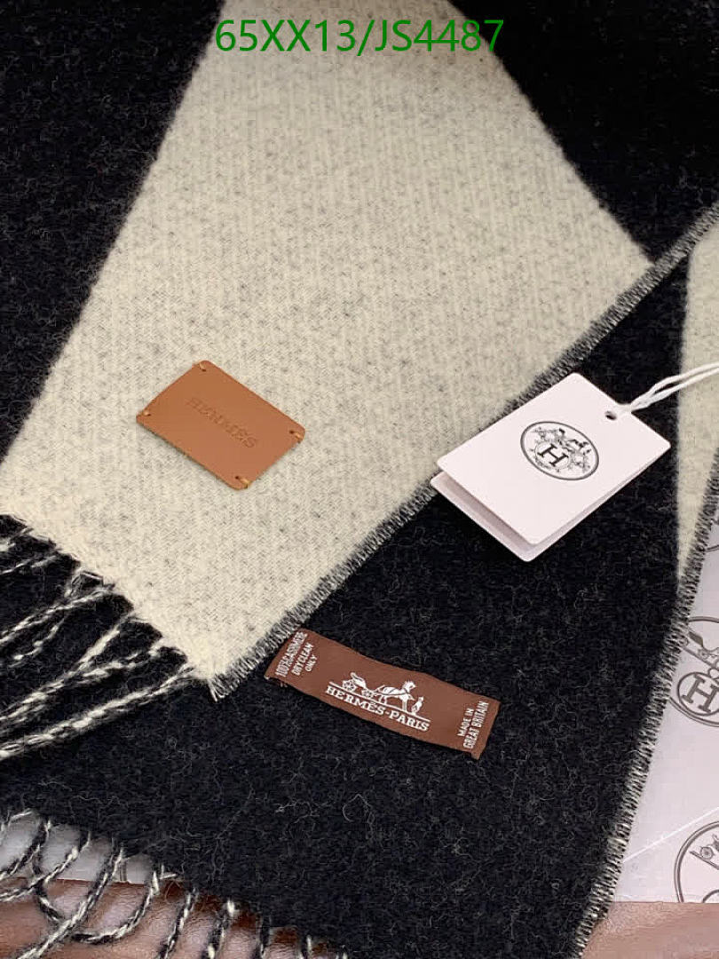 Hermes-Scarf Code: JS4487 $: 65USD