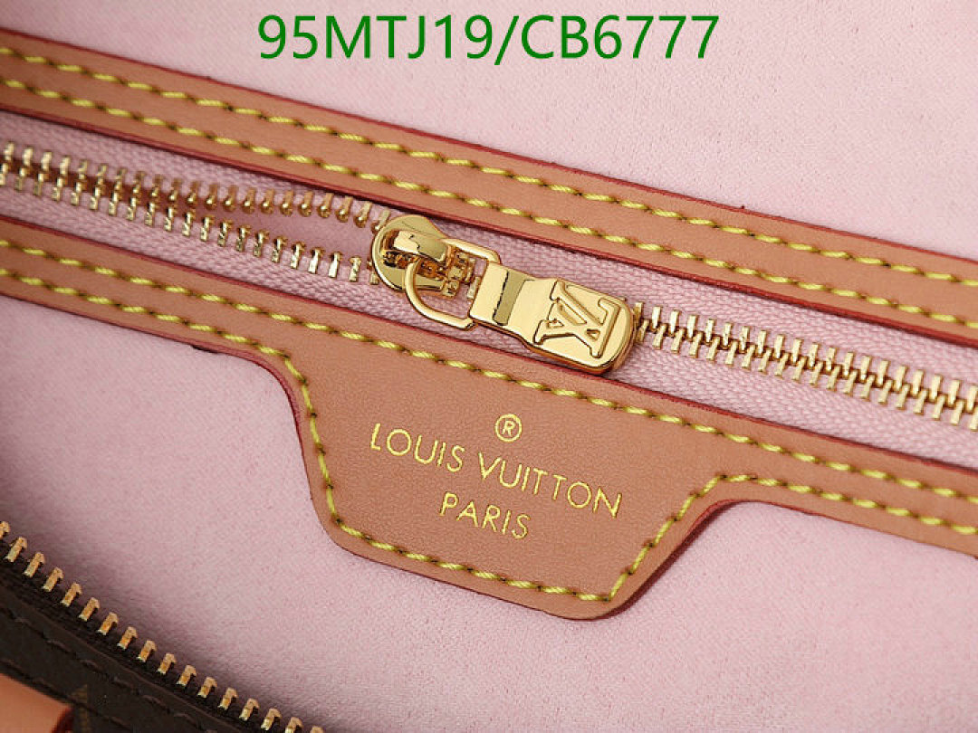 LV-Bag-4A Quality Code: CB6777 $: 95USD