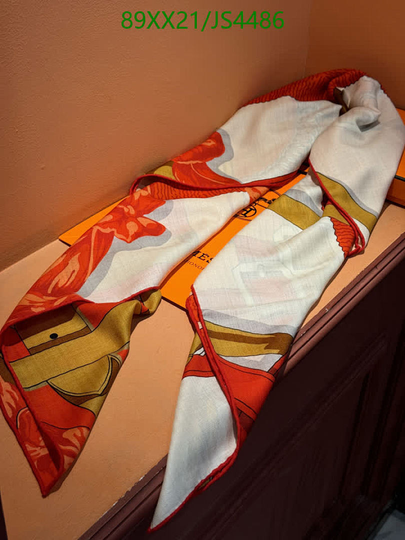 Hermes-Scarf Code: JS4486 $: 89USD