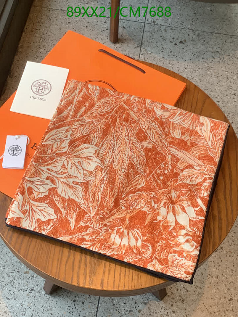Hermes-Scarf Code: CM7688 $: 89USD