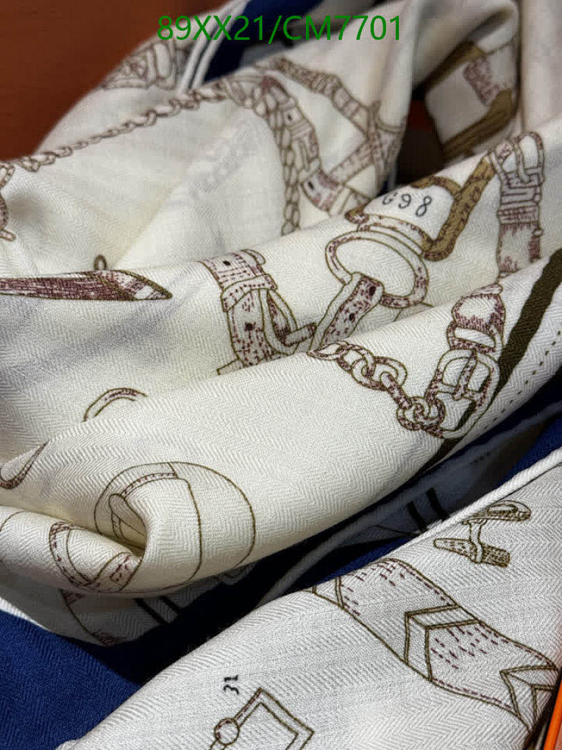 Hermes-Scarf Code: CM7701 $: 89USD
