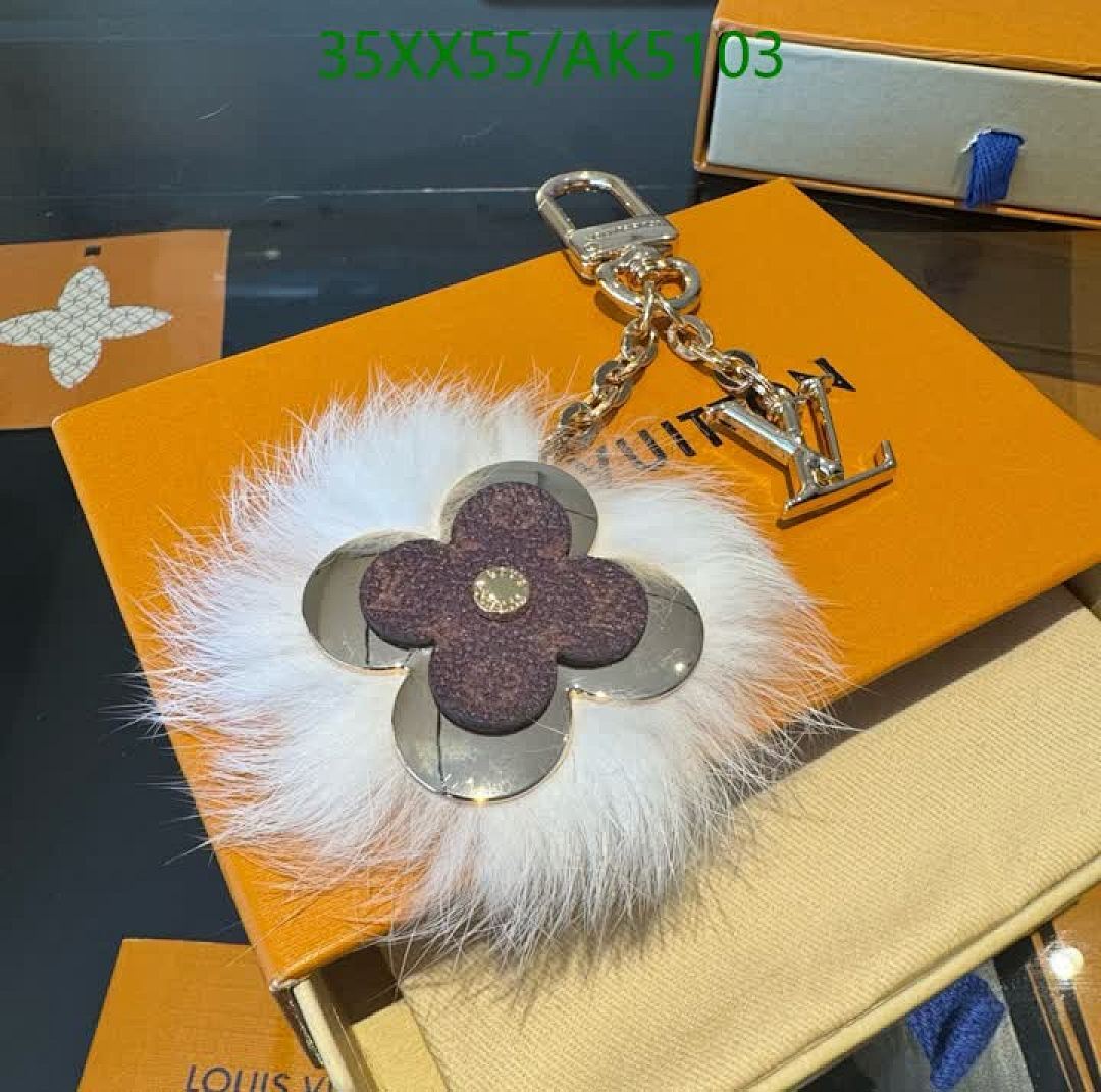 LV-Key pendant Code: AK5103 $: 35USD