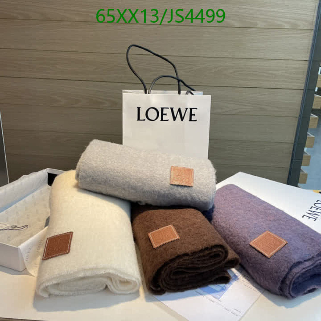 Loewe-Scarf Code: JS4499 $: 65USD