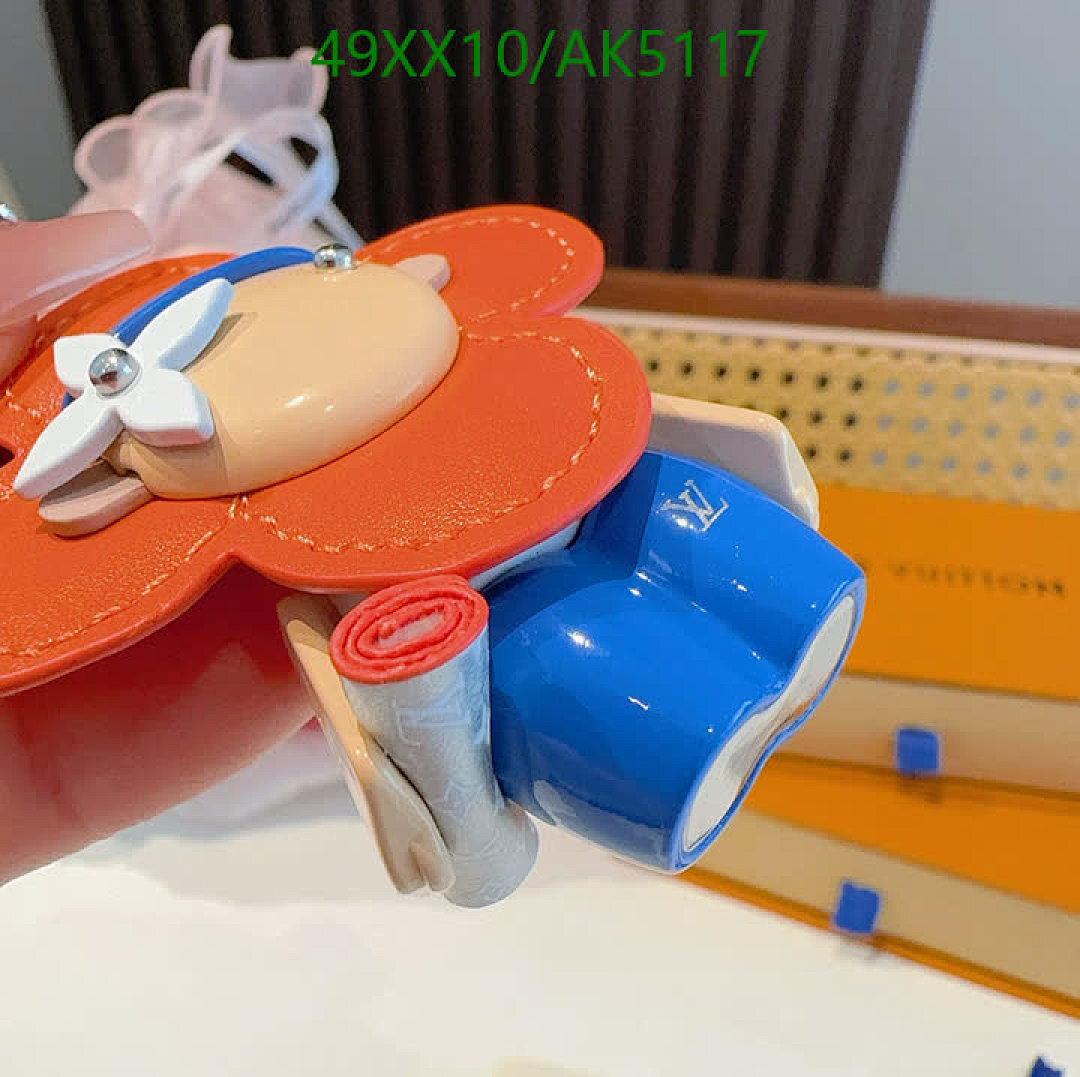 LV-Key pendant Code: AK5117 $: 49USD