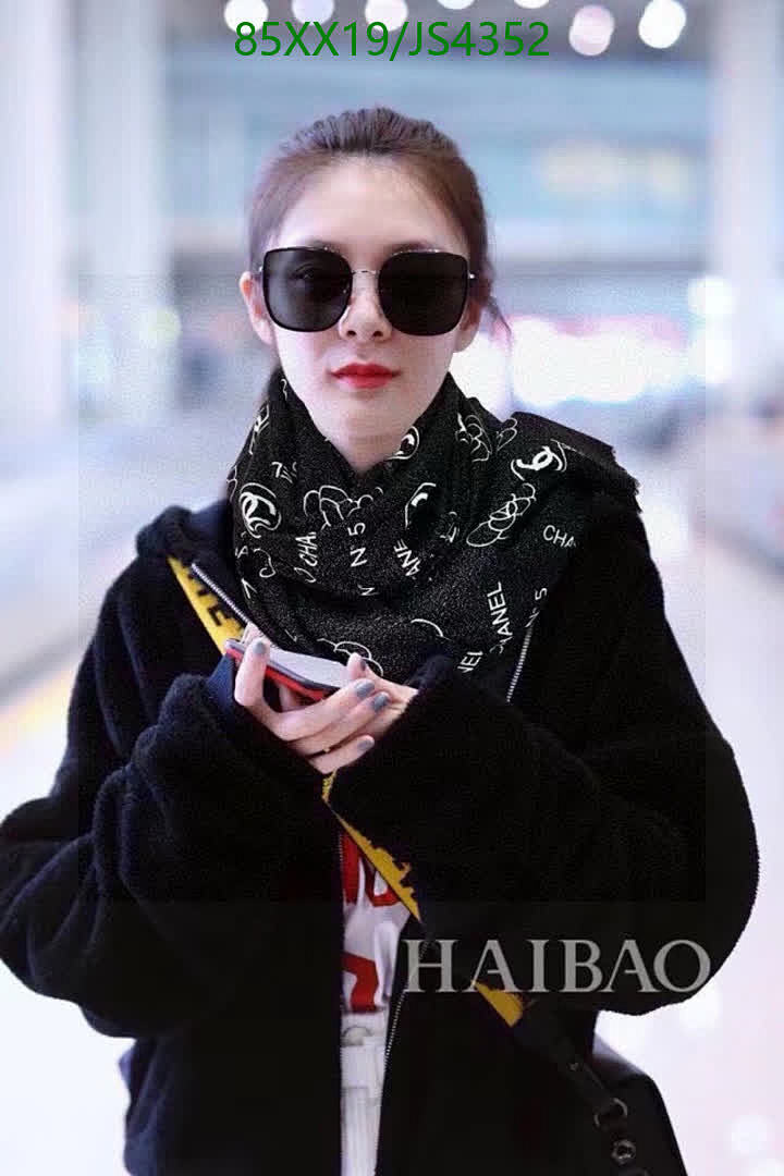 Chanel-Scarf Code: JS4352 $: 85USD